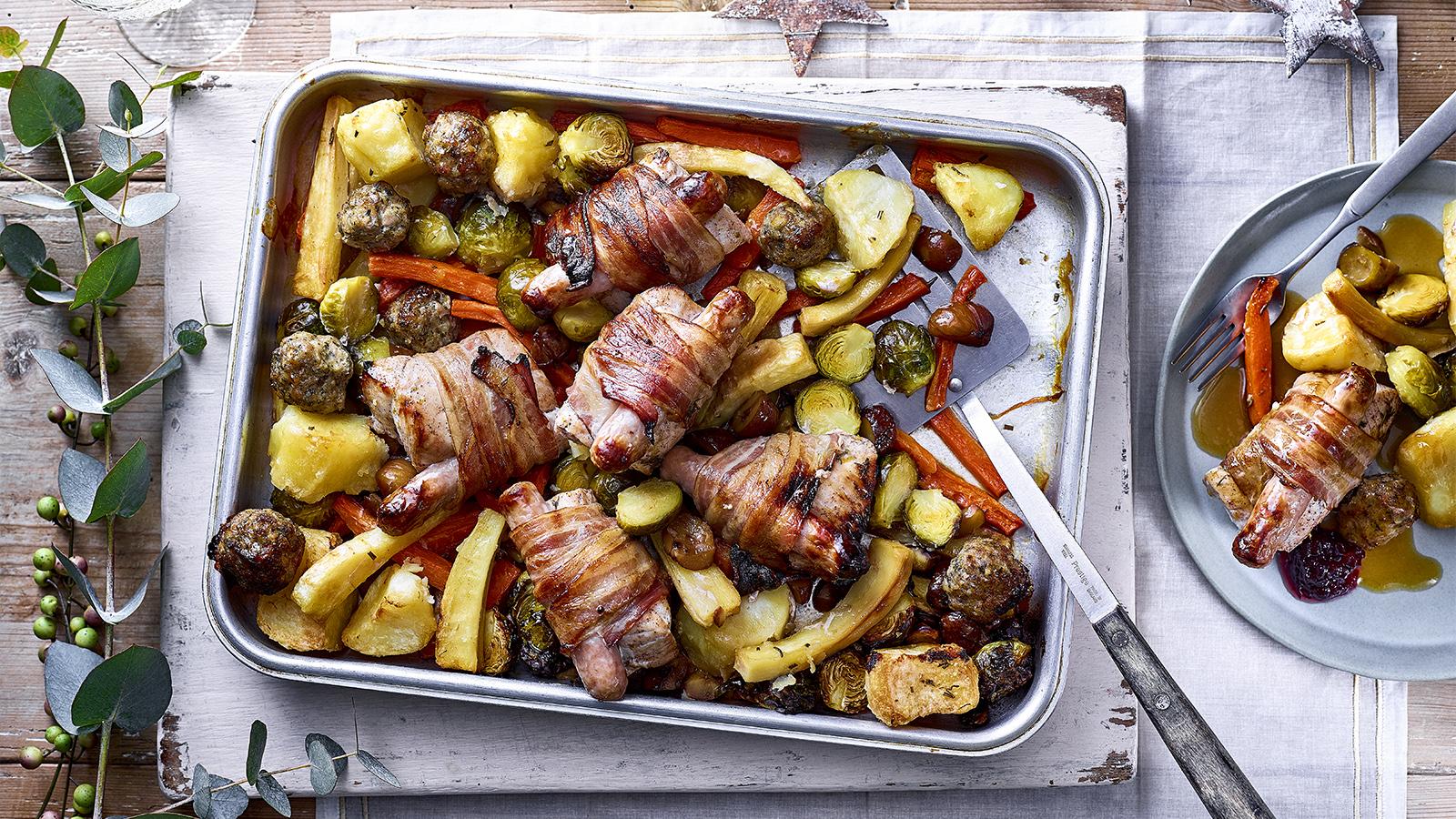 Christmas dinner traybake- easy Christmas dinner! 