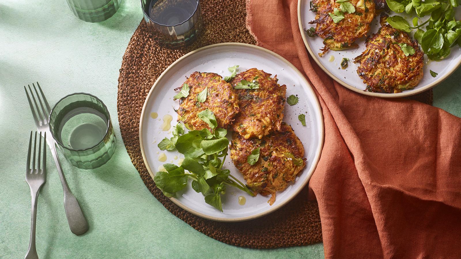 Delicious carrot and coriander fritters in 30 minutes!